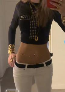 694506045: Chica busca chico en Lérida