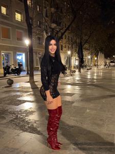 670729489: Travesti en Barcelona