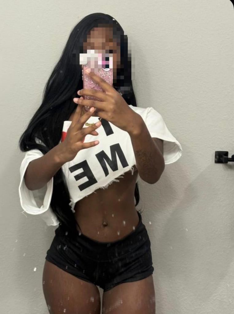 642510167: Chica busca chico en Cáceres