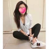 697964418: Chica busca chico en Madrid