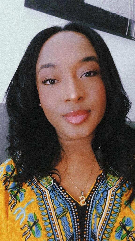 641943735: Travesti en Barcelona