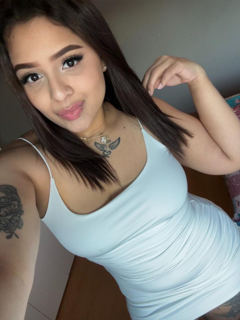 643617802: Chica busca chico en Zaragoza