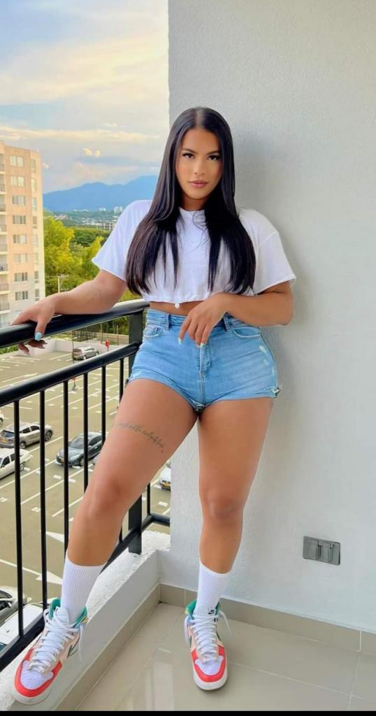 631984295: Travesti en Sevilla