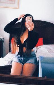613457854: Chica busca chico en Granada