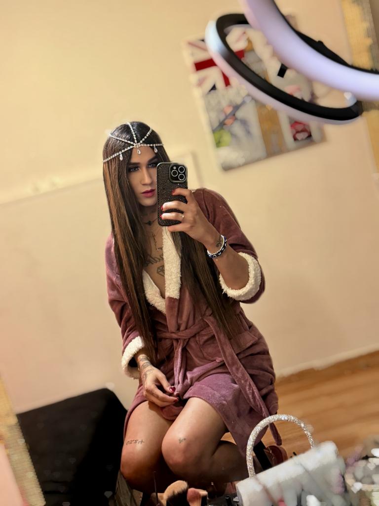 623280389: Travesti en Huelva