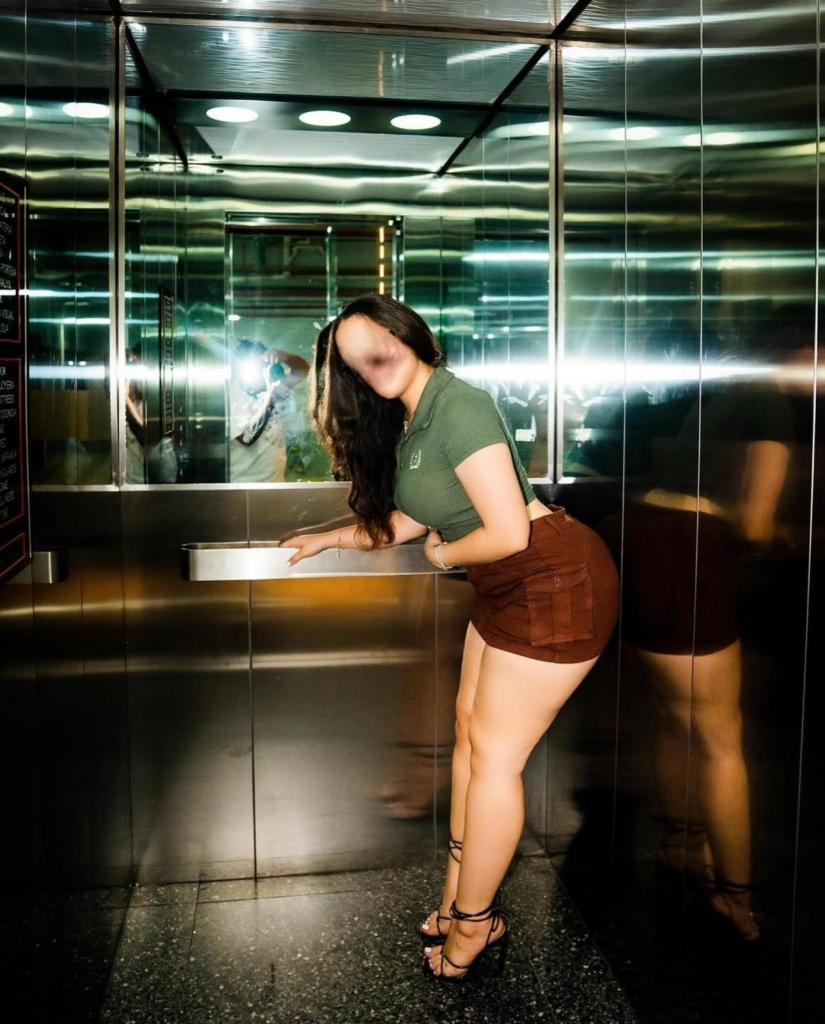 Chica busca chico en Mallorca: 