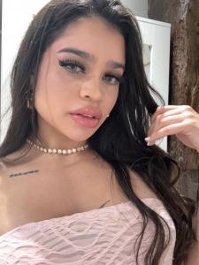 624388976: Chica busca chico en Sevilla