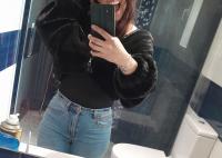 667677042: Chica busca chico en Gerona