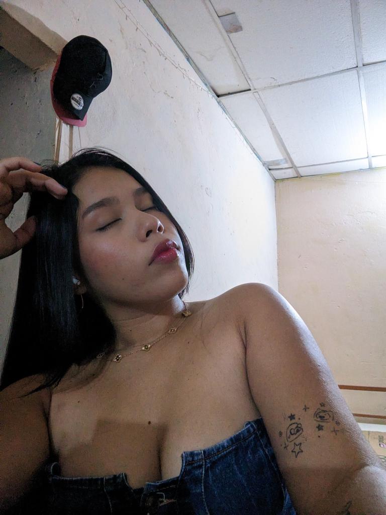 672961870: Chica busca chico en Asturias