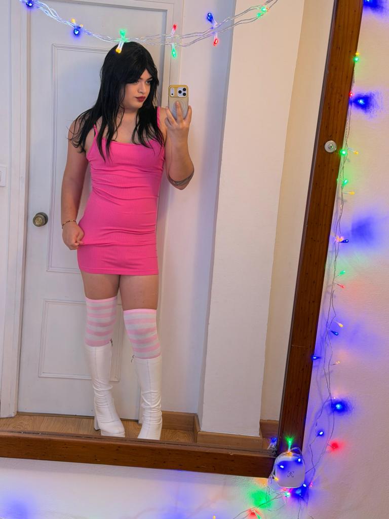 697484966: Travesti en Asturias