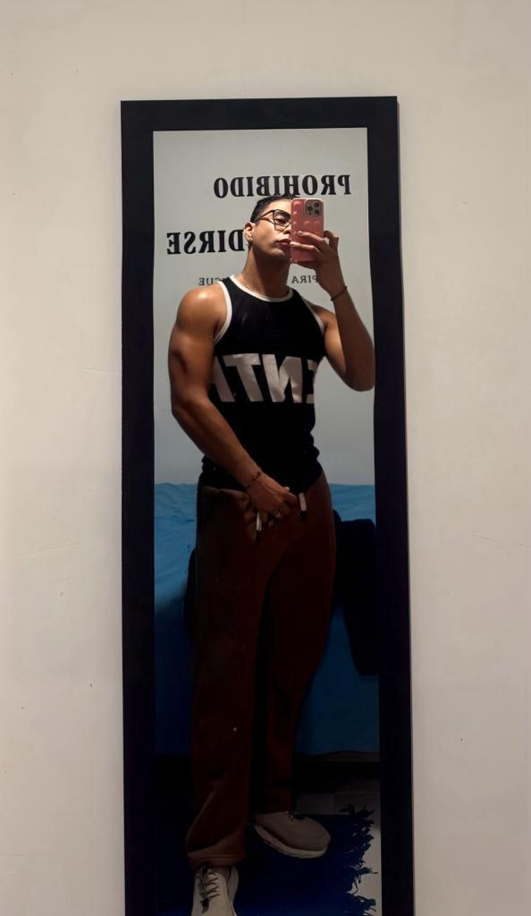 624492415: Chico busca chica en Toledo