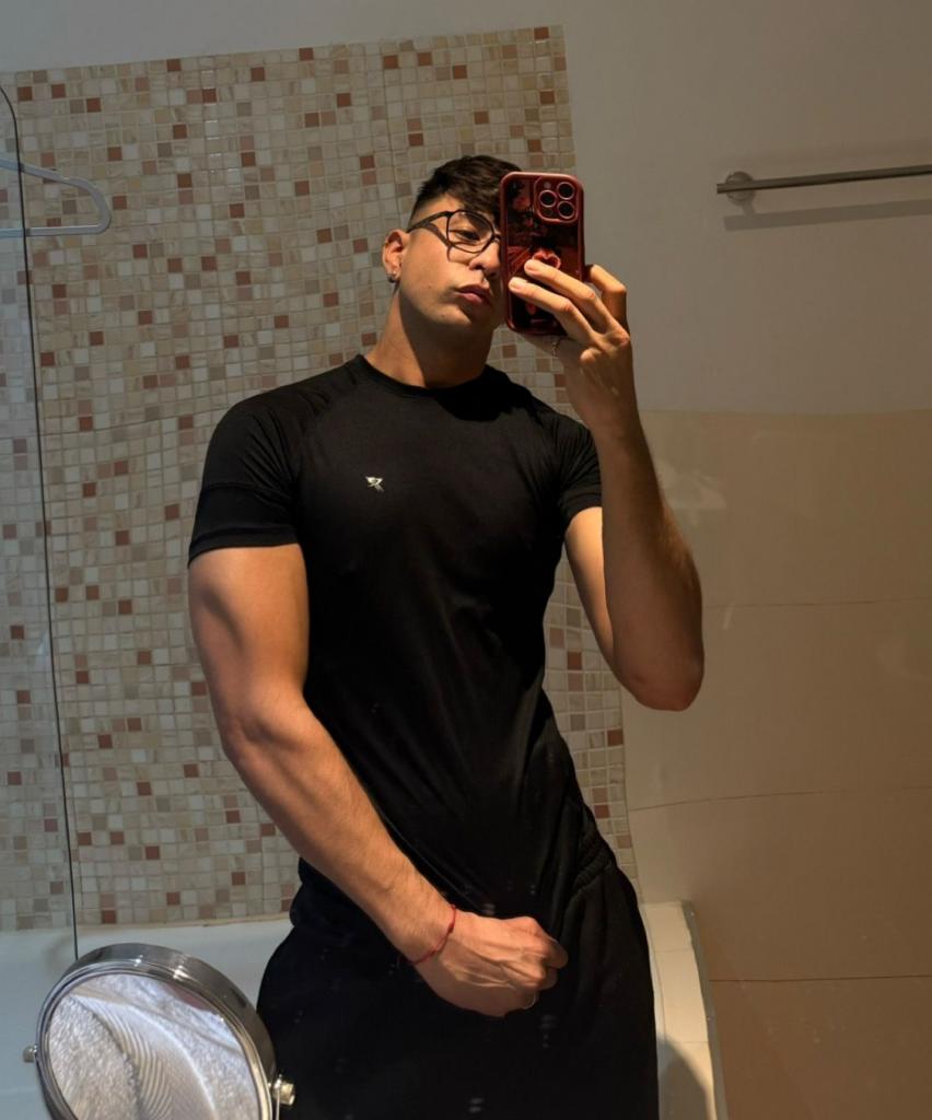 Chico busca chica en Toledo: 