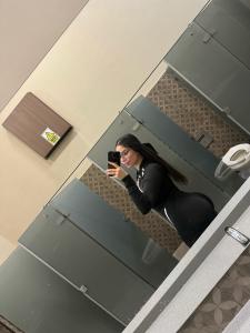 613540643: Chica busca chico en Madrid