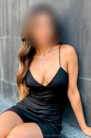 617140181: Chica busca chico en Sevilla