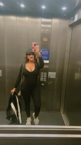 663159796: Chica busca chico en Málaga