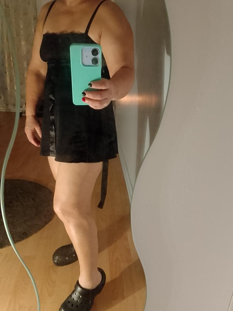 641402214: Chica busca chico en Madrid