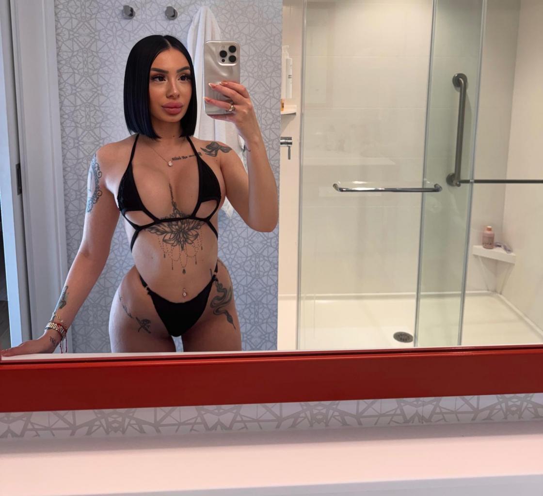 Chica busca chico en Cádiz: Chica busca chico