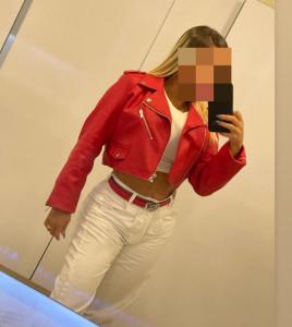 604134998: Chica busca chico en Barcelona