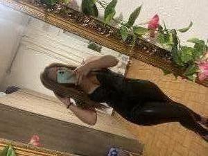 642942811: Chica busca chico en Badajoz