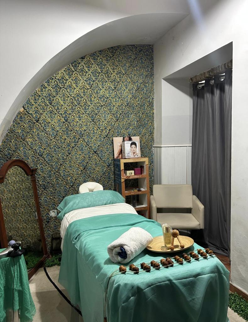 666278809: Travesti en Cádiz