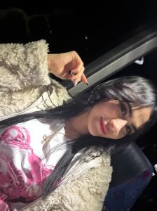 612402481: Chica busca chico en Sevilla