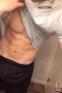 Chico busca chica en Sevilla: 