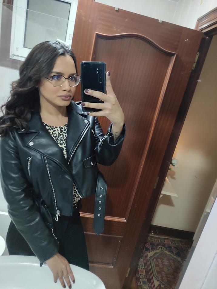 667592481: Transexual en Alicante