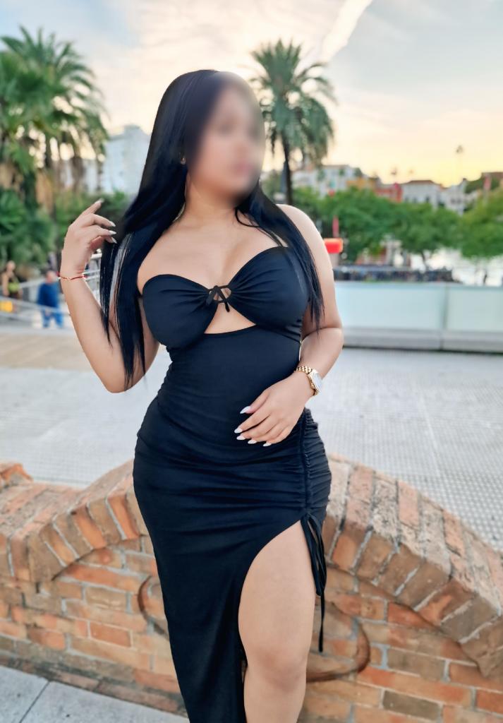 604274332: Chica busca chico en Sevilla