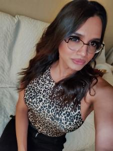 667592481: Transexual en Alicante