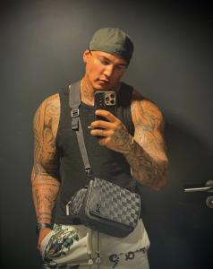 626188945: Chico busca chica en Madrid