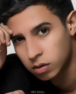 647335856: Chico busca chica en Valencia