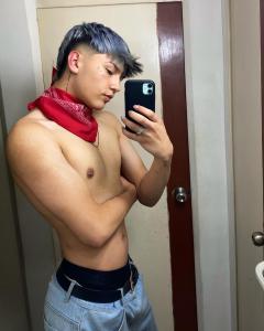 643176930: Chico busca chica en Zaragoza