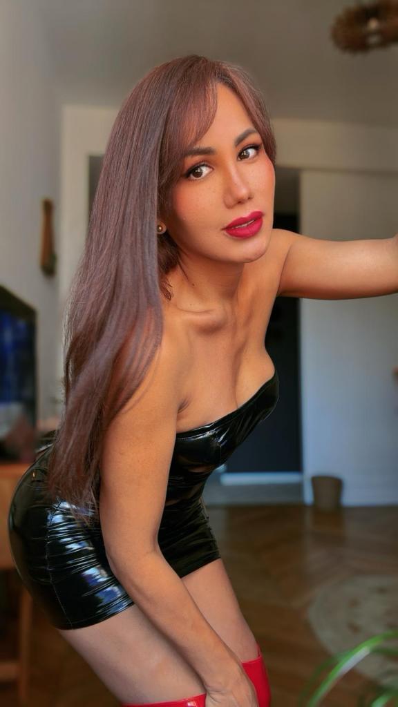 603808154: Travesti en Valencia