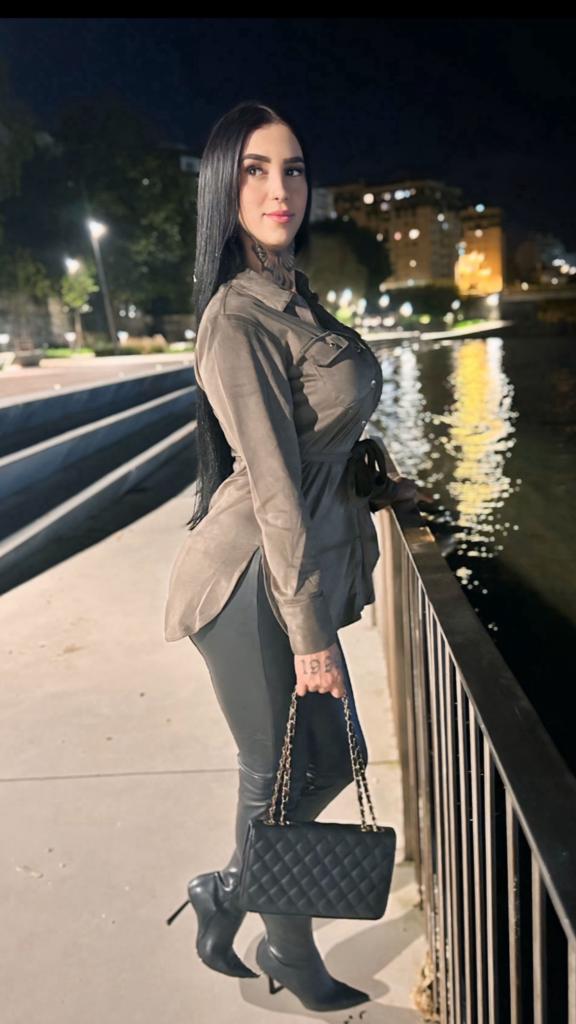 683491189: Travesti en Pontevedra