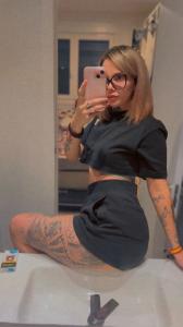 641710660: Chica busca chico en Madrid