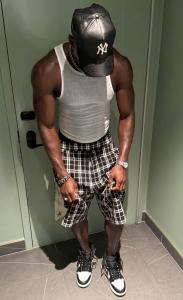 612466900: Chico busca chica en Alicante