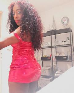 613550133: Transexual en Granada