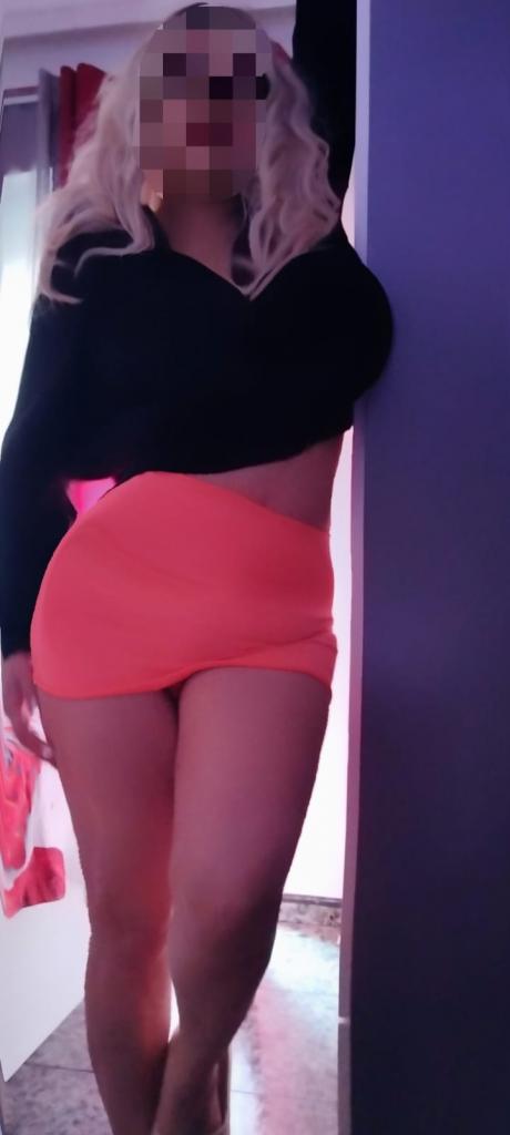 614986328: Chica busca chico en Madrid