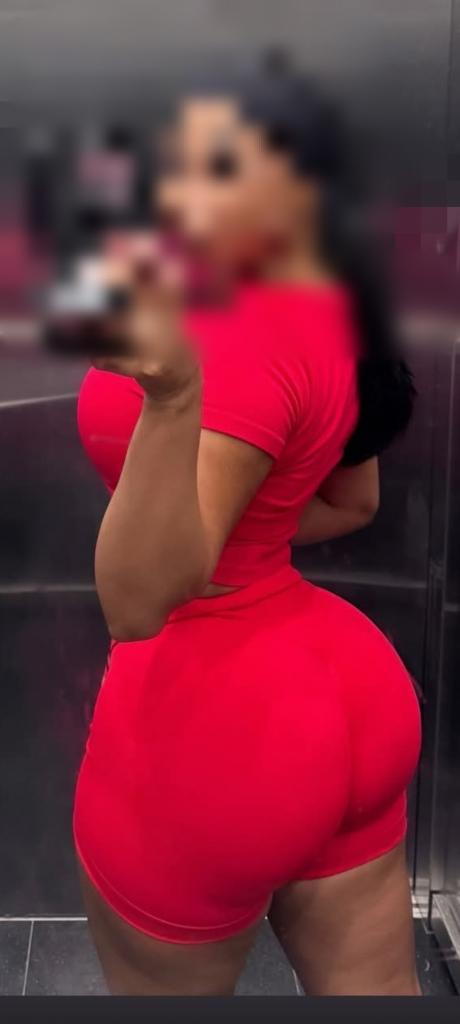 678725528: Chica busca chico en Zaragoza