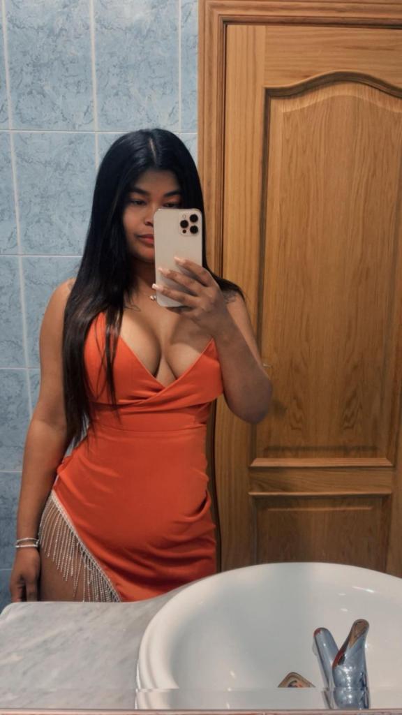 Chica busca chico en La Coruña: 