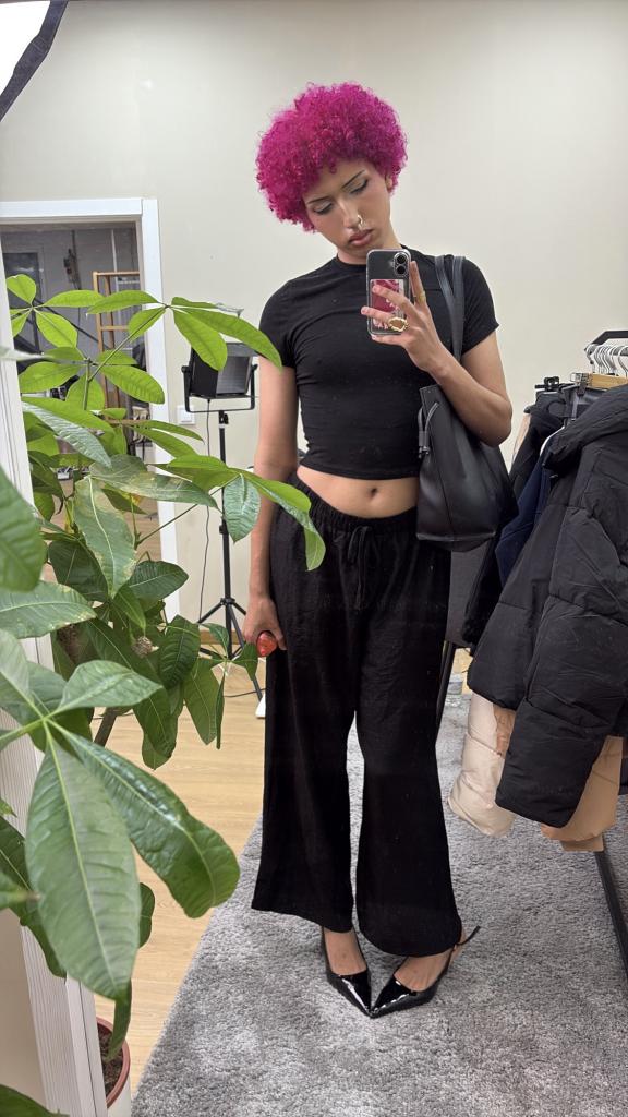 667420570: Chica busca chico en Madrid