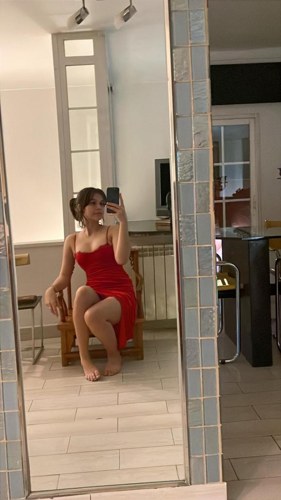 624591495: Chica busca chico en Madrid