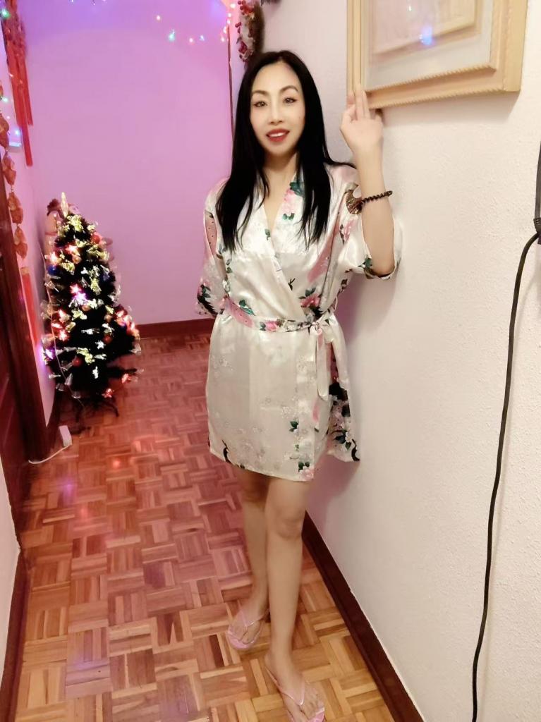 663581777: Chica busca chico en Guipúzcoa