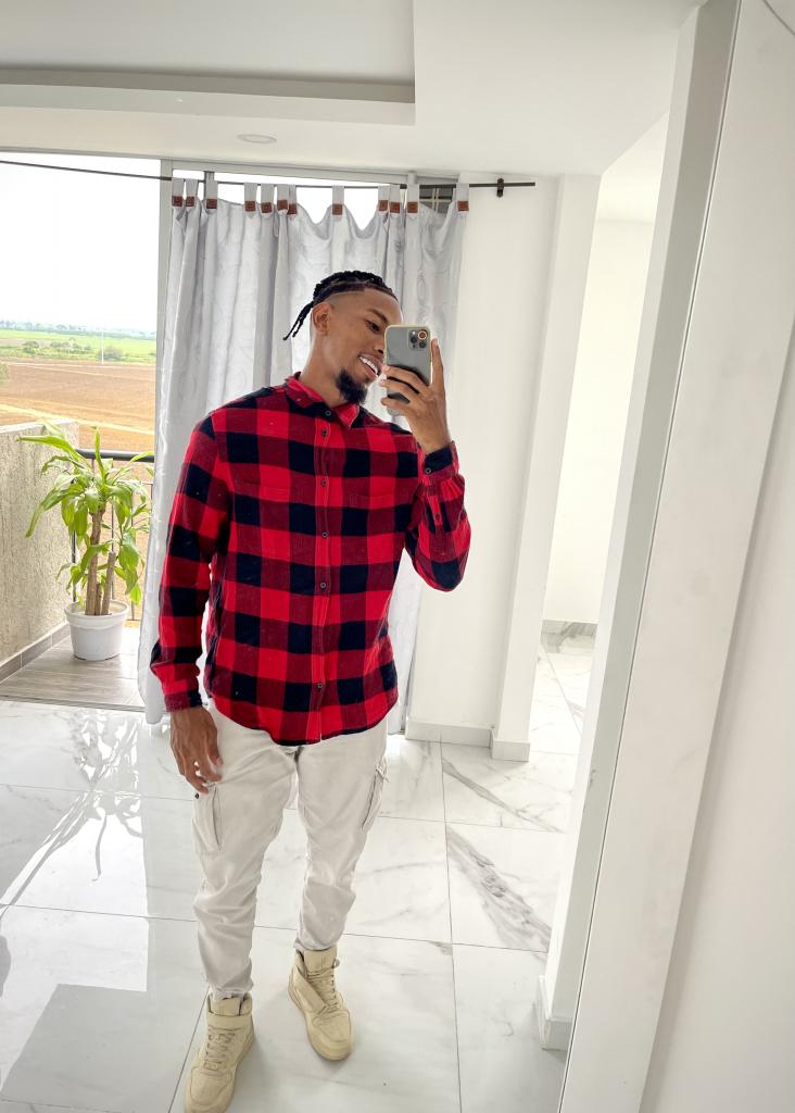 614911903: Chico busca chica en Alicante