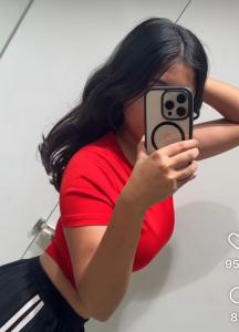 695049162: Chica busca chico en Lérida