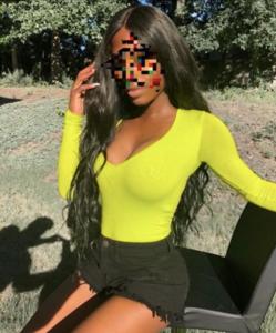 631243916: Chica busca chico en Barcelona