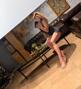 680726959: Chica busca chico en Madrid