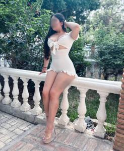 617043703: Chica busca chico en Granada