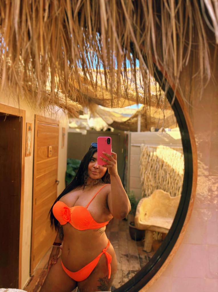 Chica busca chico en Jaén: 