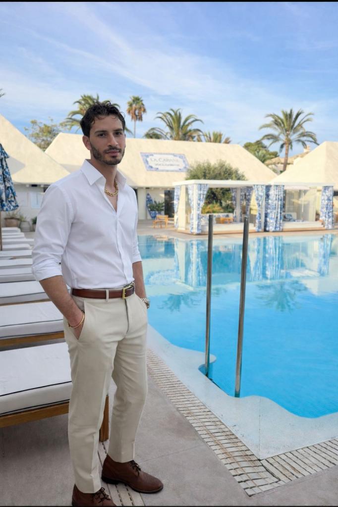 Chico busca chica en Málaga: 